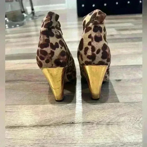 Shoedazzle Women Leopard Bootie Boots Size 7 - Picture 8 of 10